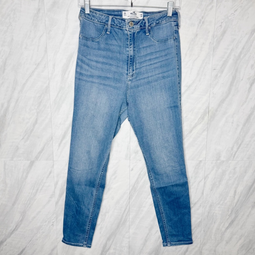 Hollister Curvy Ultra High Rise Skinny Jeans 11S